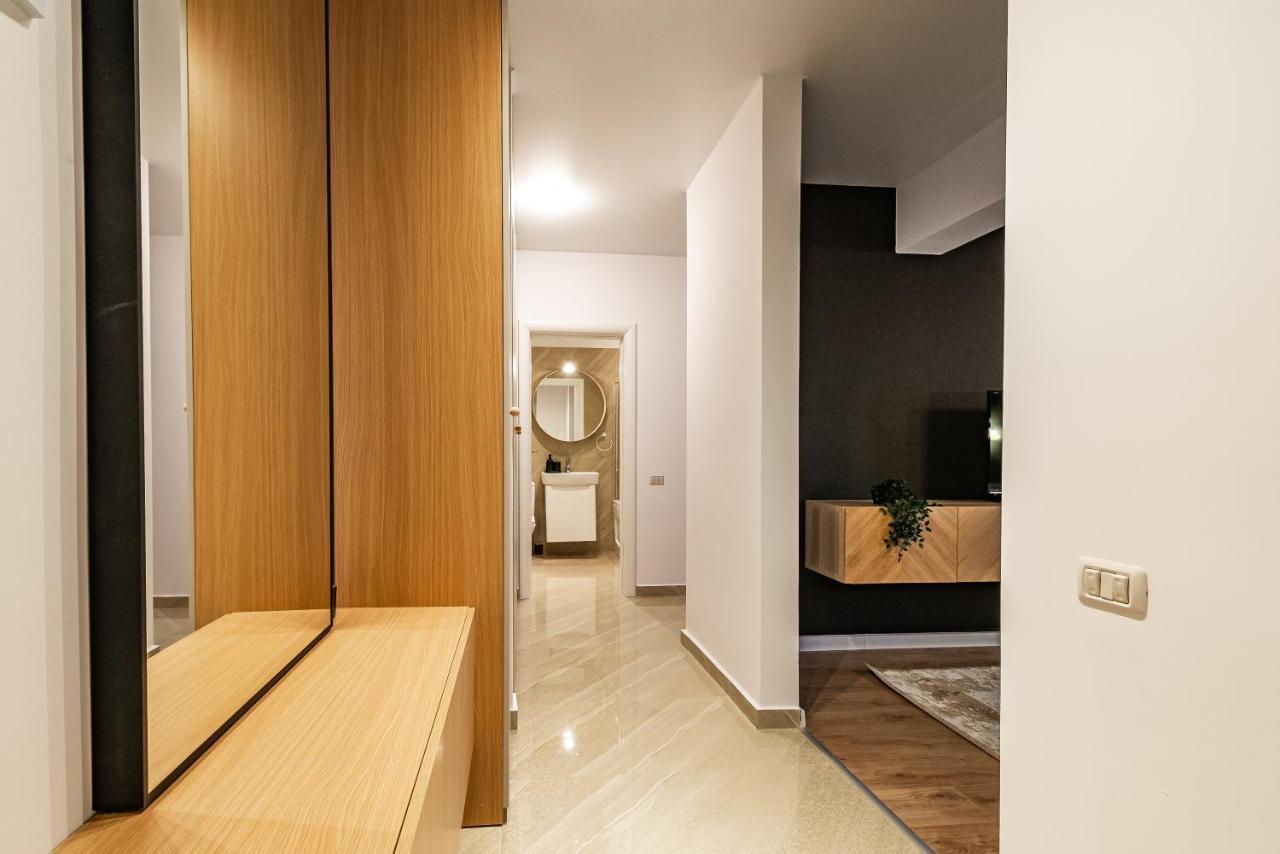 Central Spacious Apartment 506 Bukarest Eksteriør billede